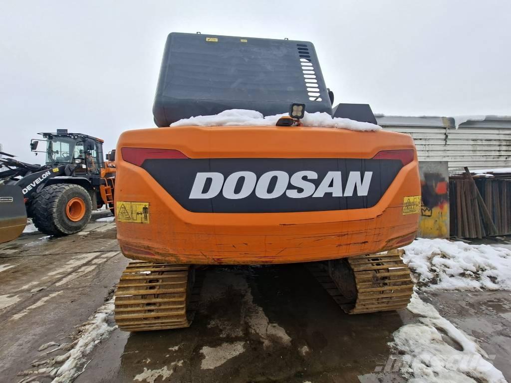 Doosan DX 255 LC-5 Roomikekskavaatorid