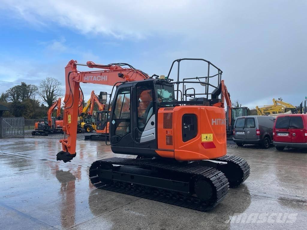 Hitachi ZX 135 US-6 Roomikekskavaatorid
