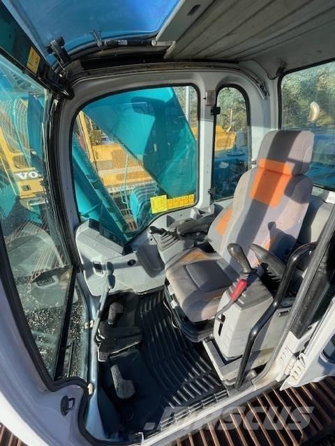 Kobelco SK330 LC-6E Roomikekskavaatorid