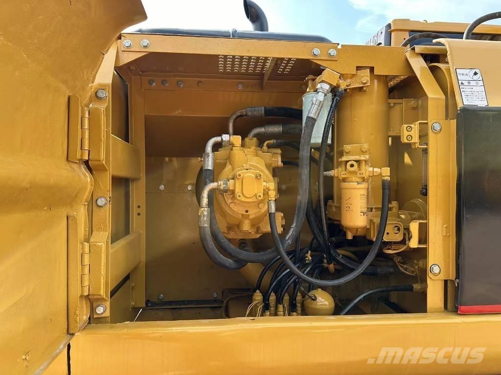 CAT 320 B L Roomikekskavaatorid
