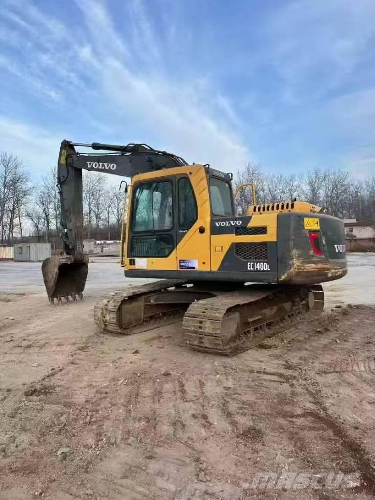 Volvo EC 140 DL Roomikekskavaatorid