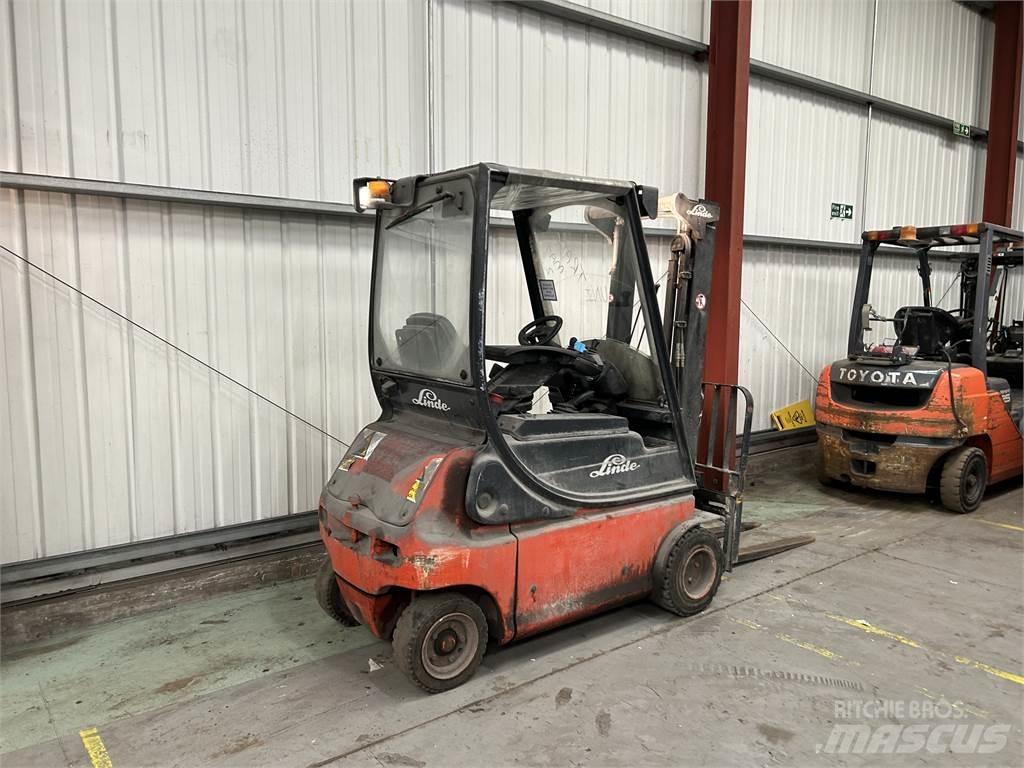 Linde E18P-02 Elektritõstukid