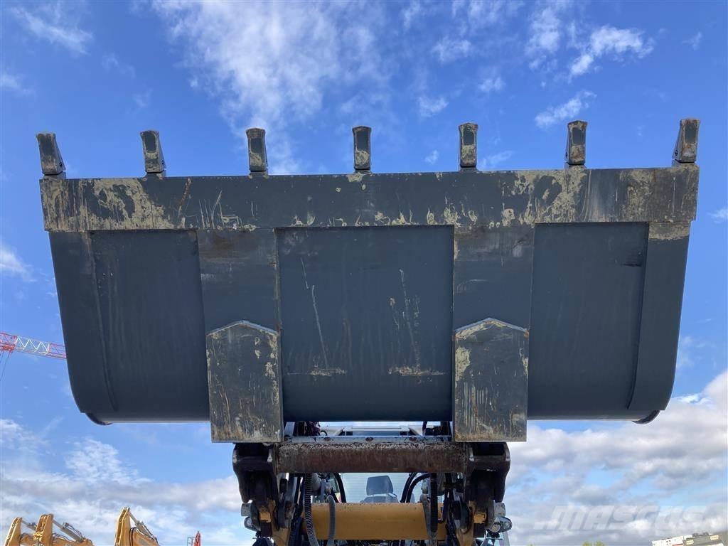 Liebherr L 538 Rataslaadurid