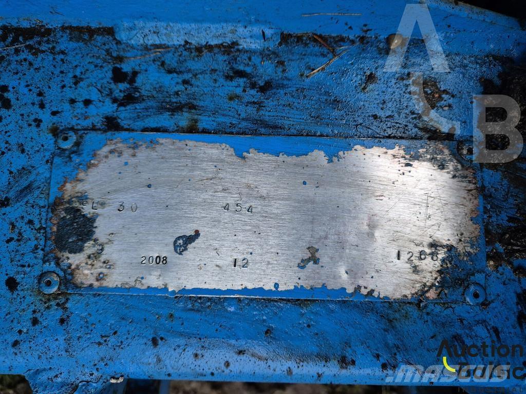 UpRight SL 30 Iseliikuvad poomtõstukid