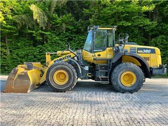 Komatsu WA 380-8 Rataslaadurid
