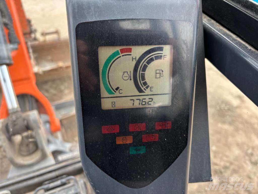Hitachi ZX 19-6 Miniekskavaatorid < 7 t