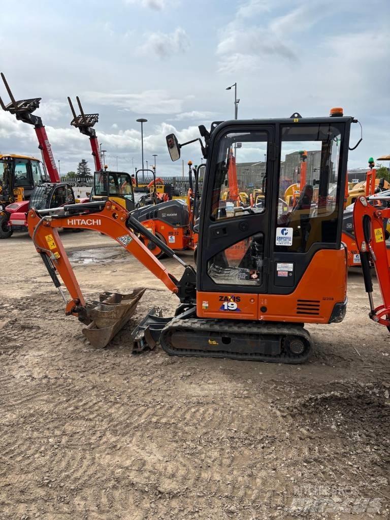 Hitachi ZX 19-6 Miniekskavaatorid < 7 t