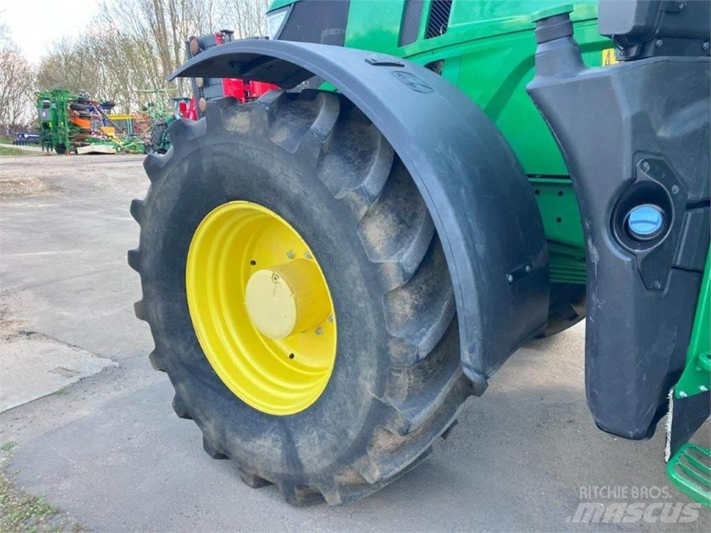 John Deere 6250R Traktorid