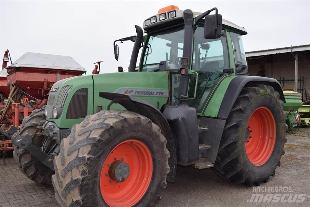Fendt 716 Vario Traktorid