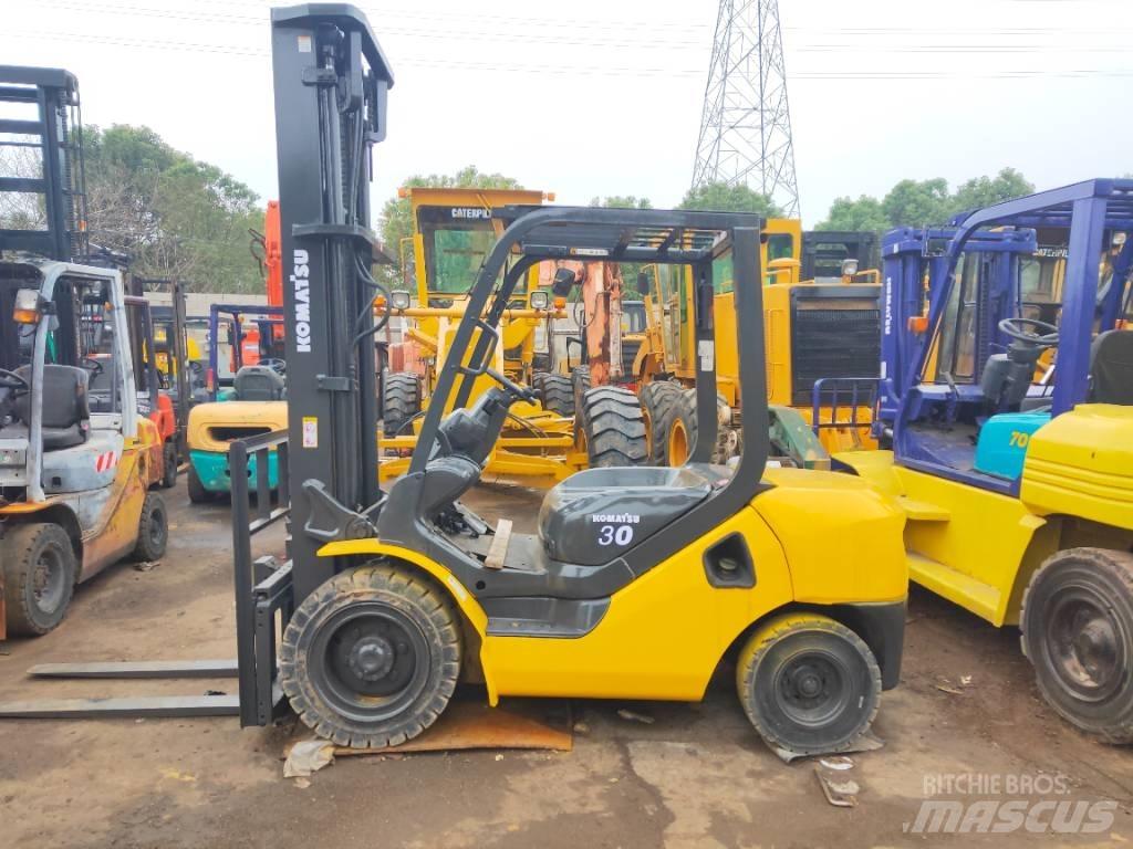 Komatsu FD 30 T-17 Diiseltõstukid