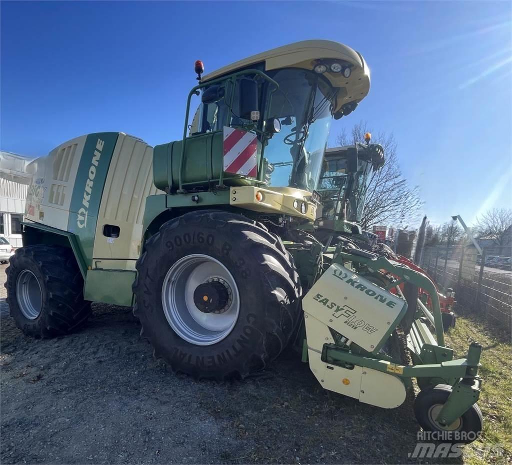 Krone BIG x 700 Silokombainid