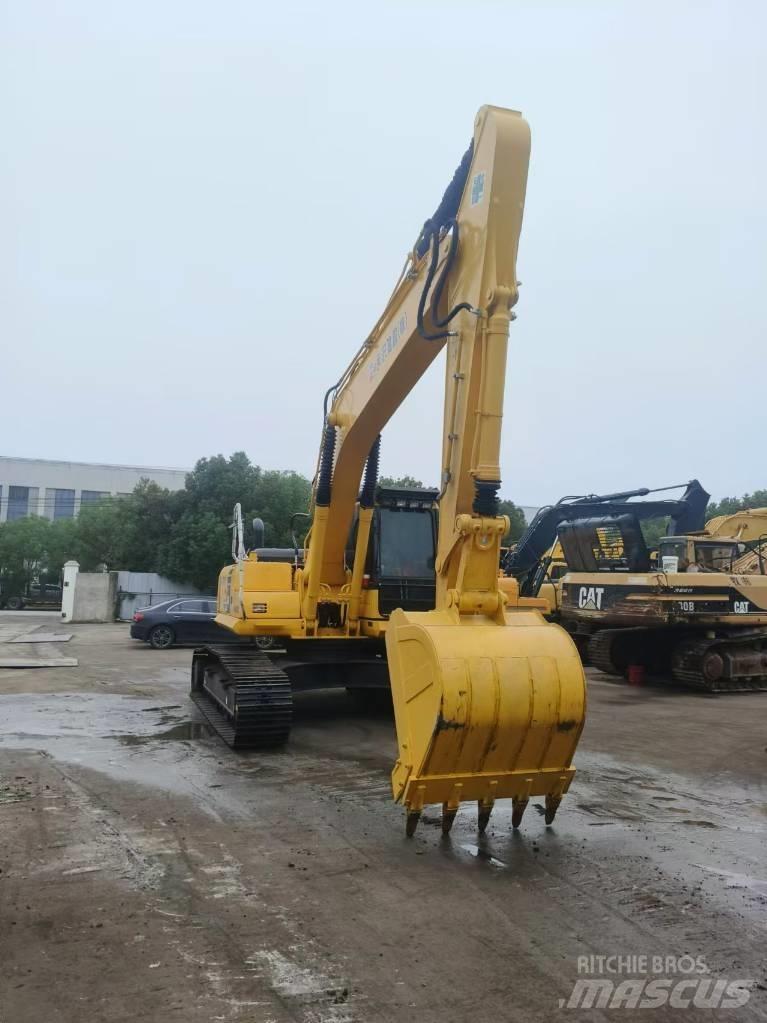 Komatsu PC 240 Roomikekskavaatorid