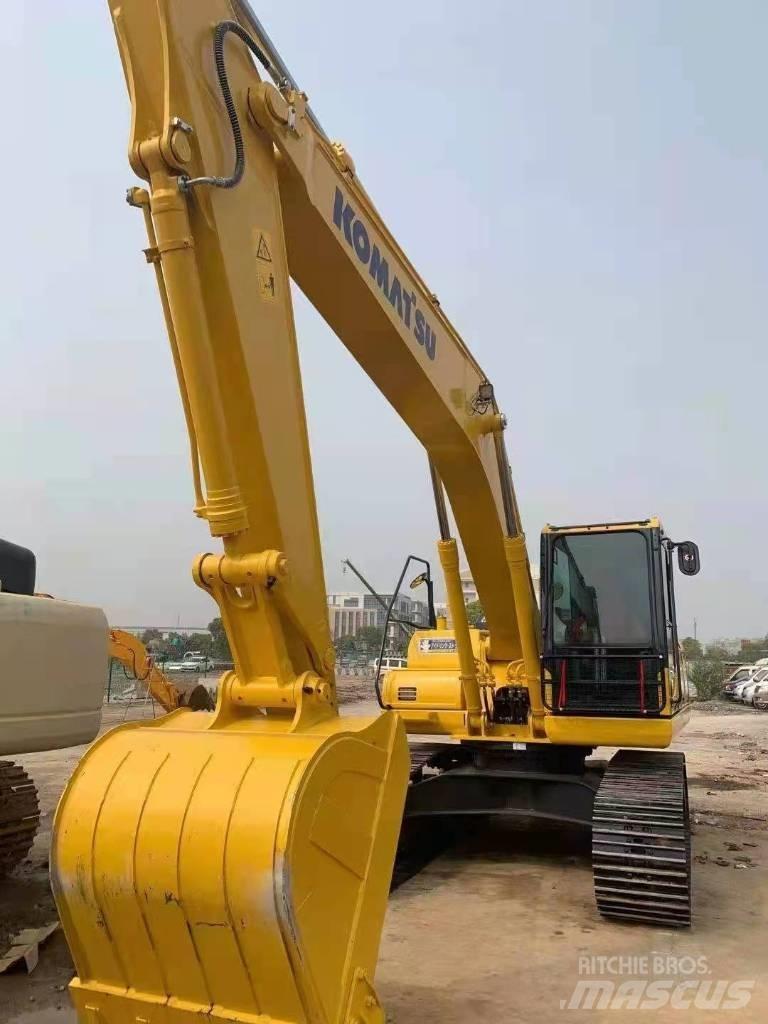 Komatsu PC 200-8 Roomikekskavaatorid