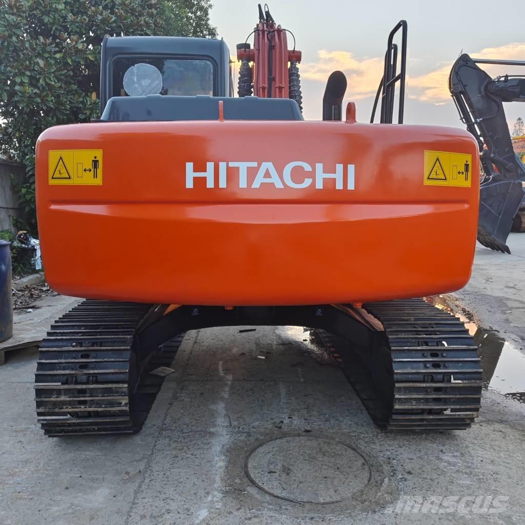 Hitachi ZX 120 Roomikekskavaatorid
