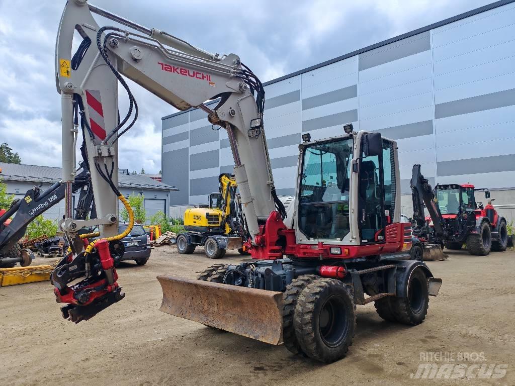 Takeuchi TB295W Ratasekskavaatorid