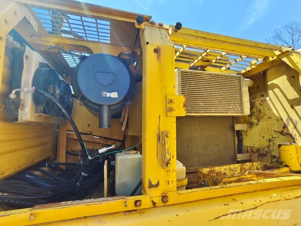 Komatsu pc240-7 Roomikekskavaatorid