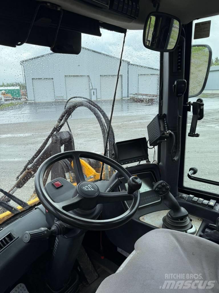 JCB 412 S Rataslaadurid