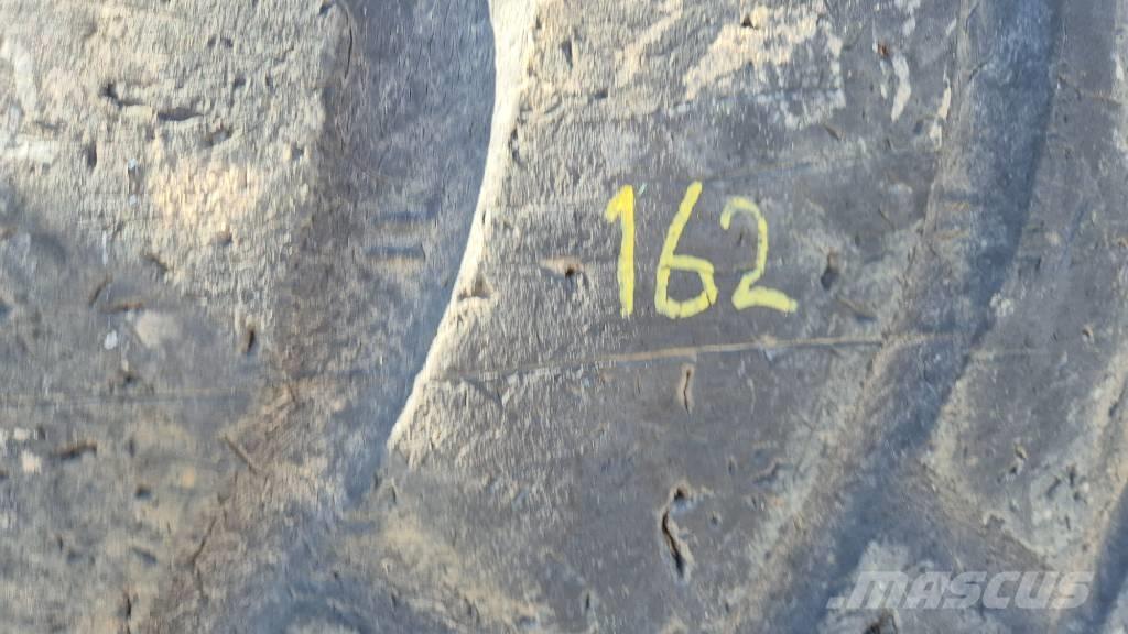  Dæk 750/65 R25 Rehvid, rattad ja veljed