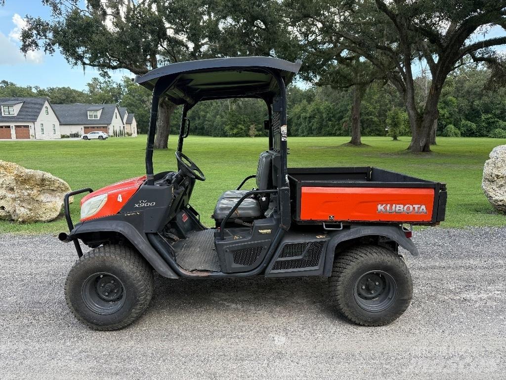 Kubota X900 Kommunaalteenuste tehnika