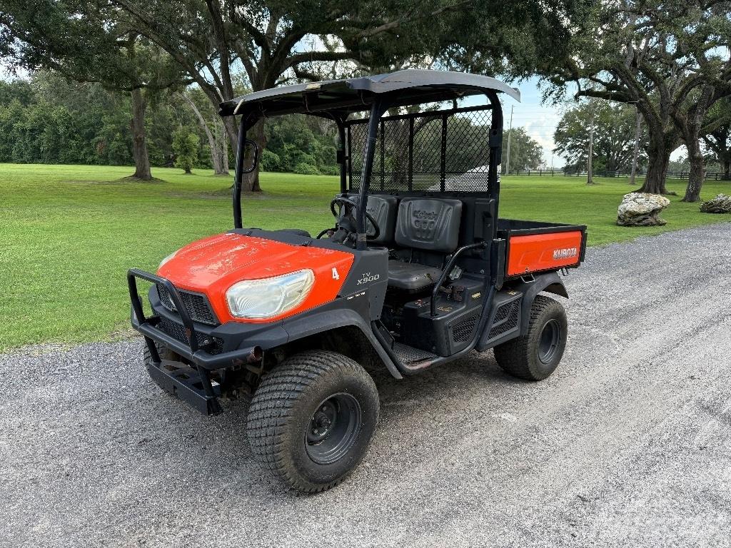 Kubota X900 Kommunaalteenuste tehnika