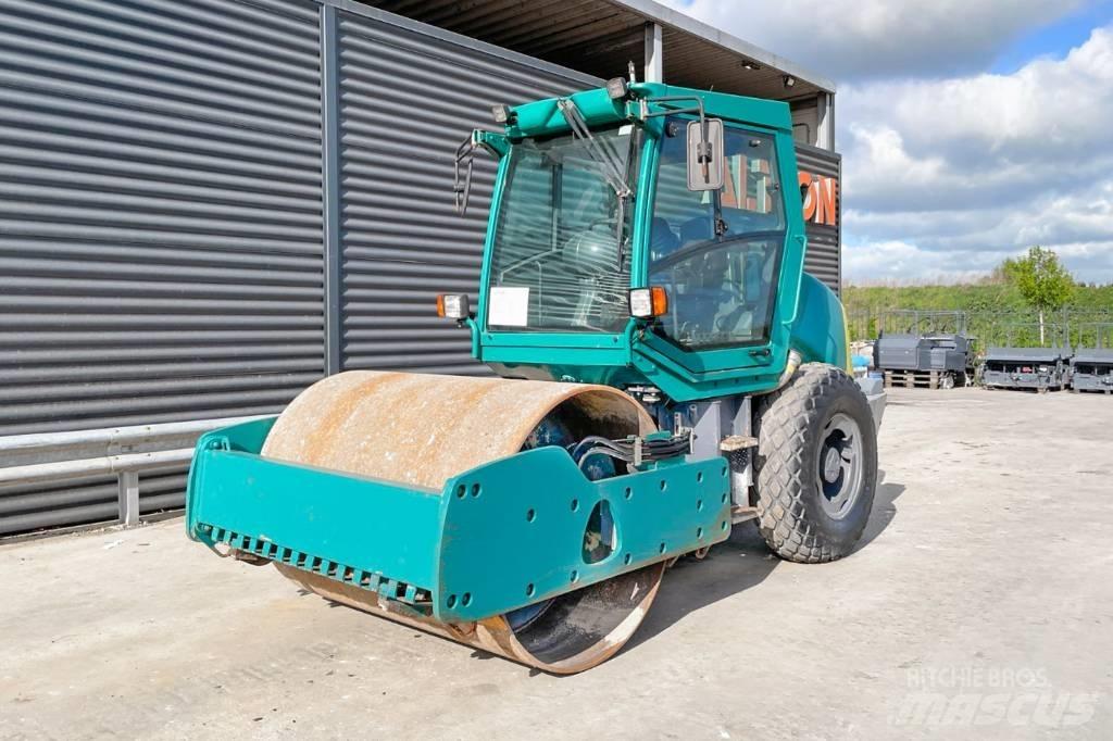 Hamm 3307 HT Ühe trumliga rullid