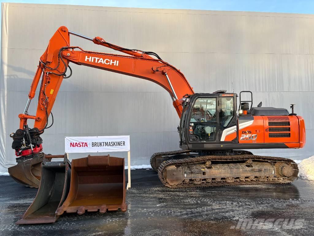 Hitachi ZX250LC-7 Roomikekskavaatorid