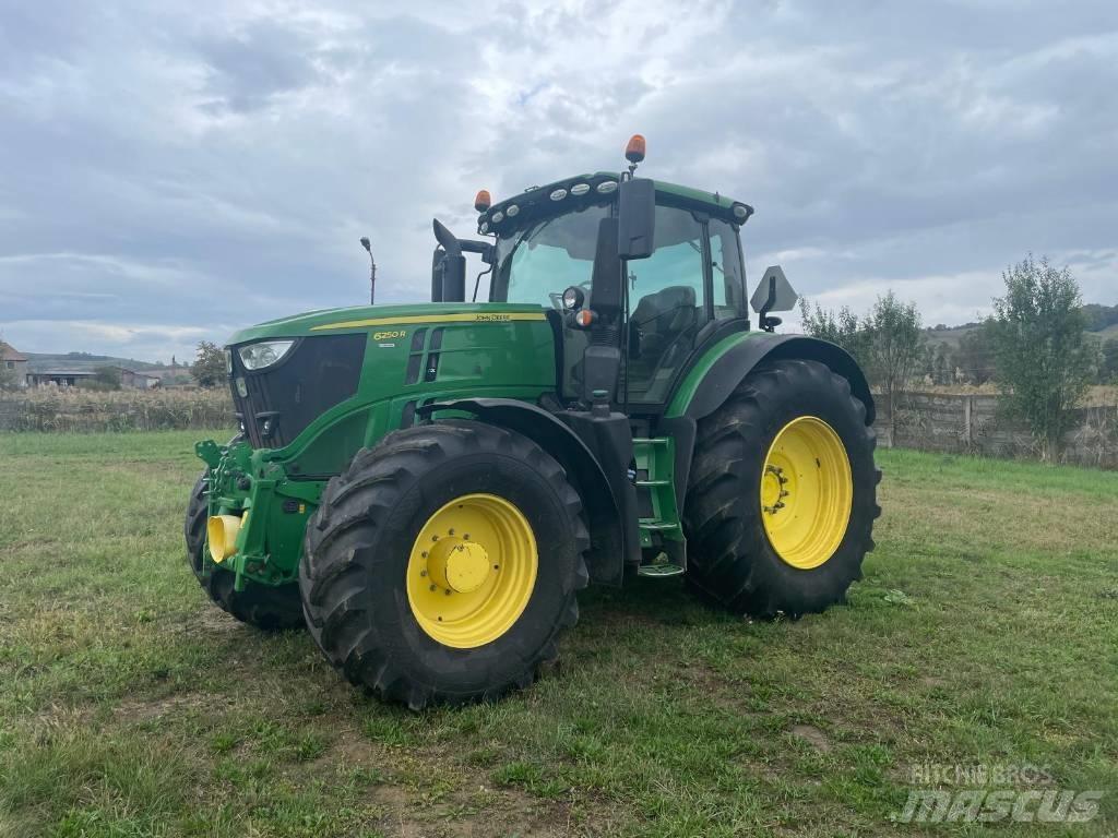 John Deere 6250 R Traktorid