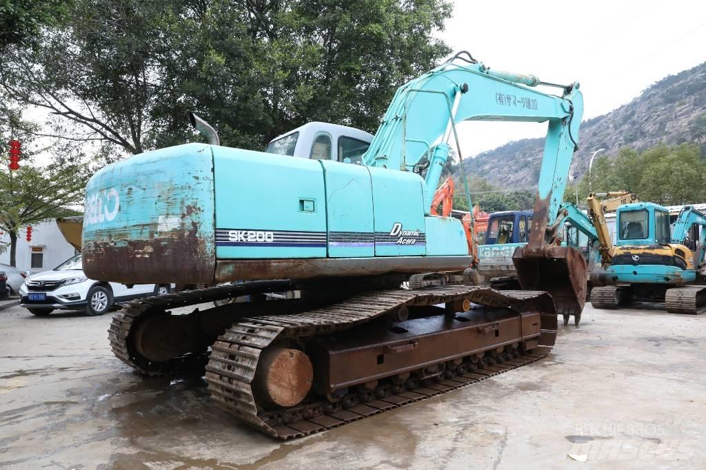 Kobelco SK 200-5 Roomikekskavaatorid