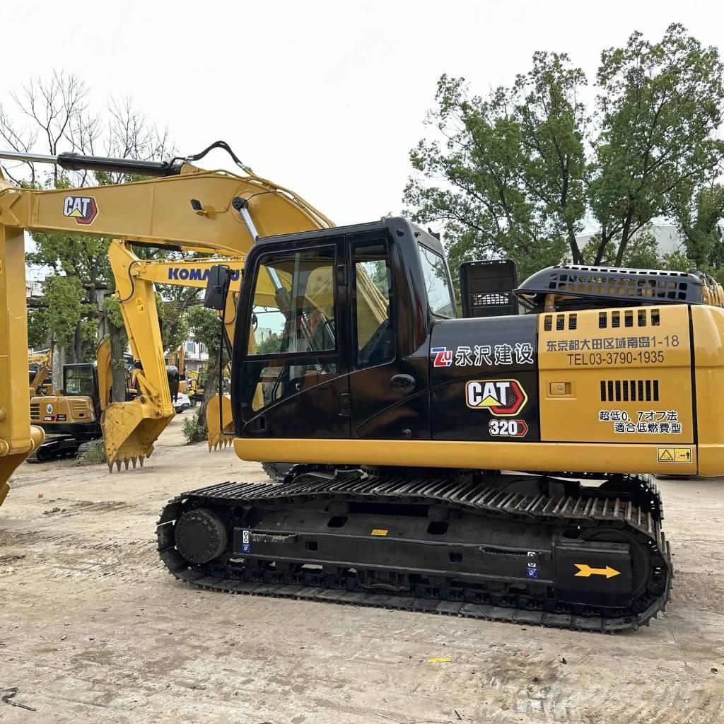 CAT 320D Roomikekskavaatorid
