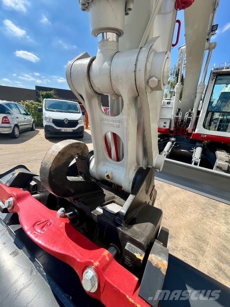 Takeuchi TB 2150 R Roomikekskavaatorid