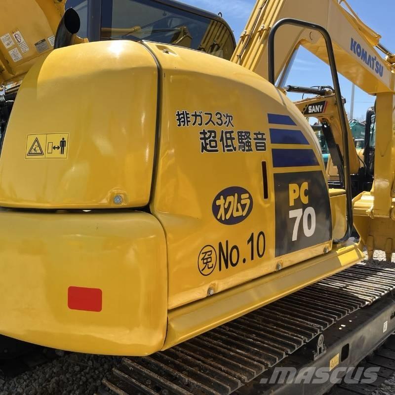 Komatsu PC 70 Roomikekskavaatorid