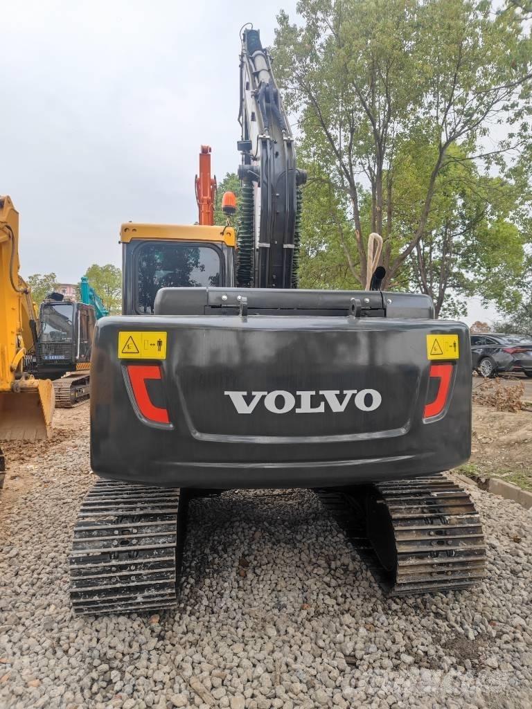 Volvo EC 140 DL Roomikekskavaatorid