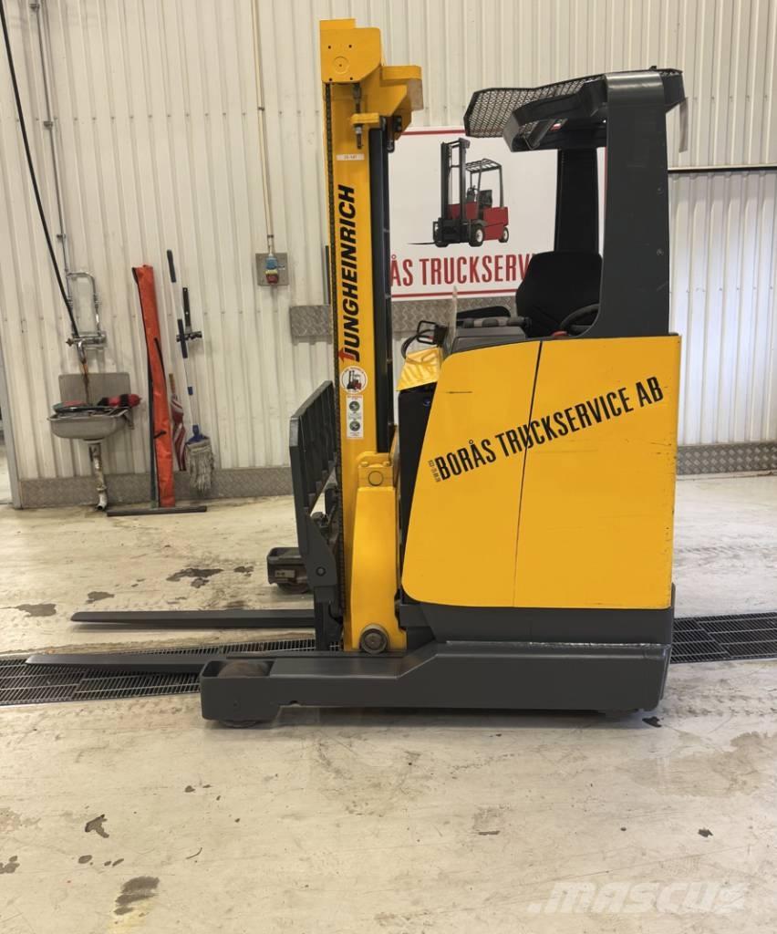 Jungheinrich ETV 10 Lükandmastiga tõstukid