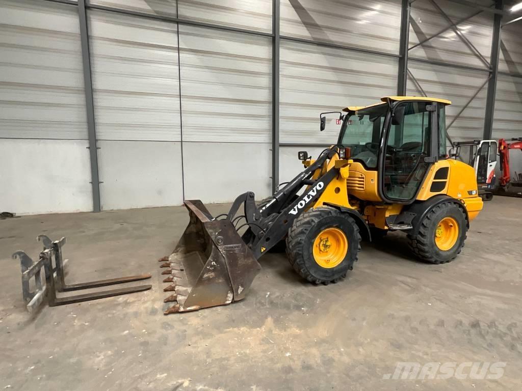 Volvo L 25 F Rataslaadurid