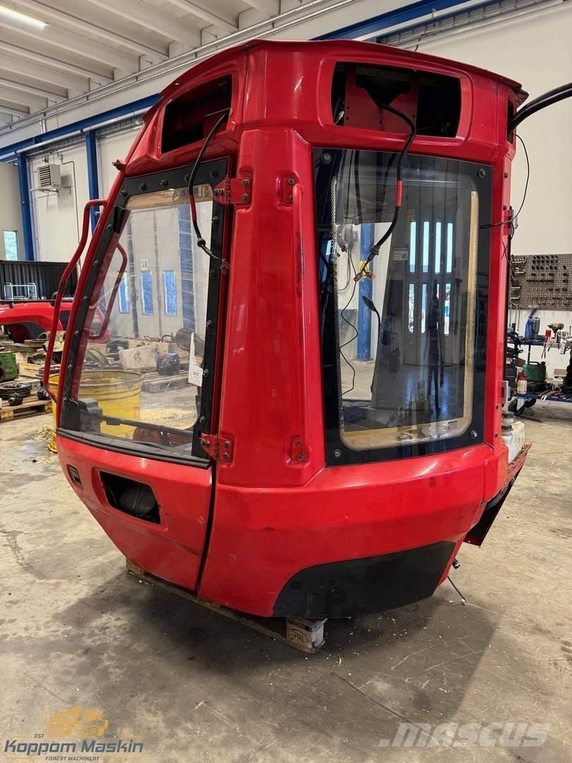 Komatsu 951 Kabiinid