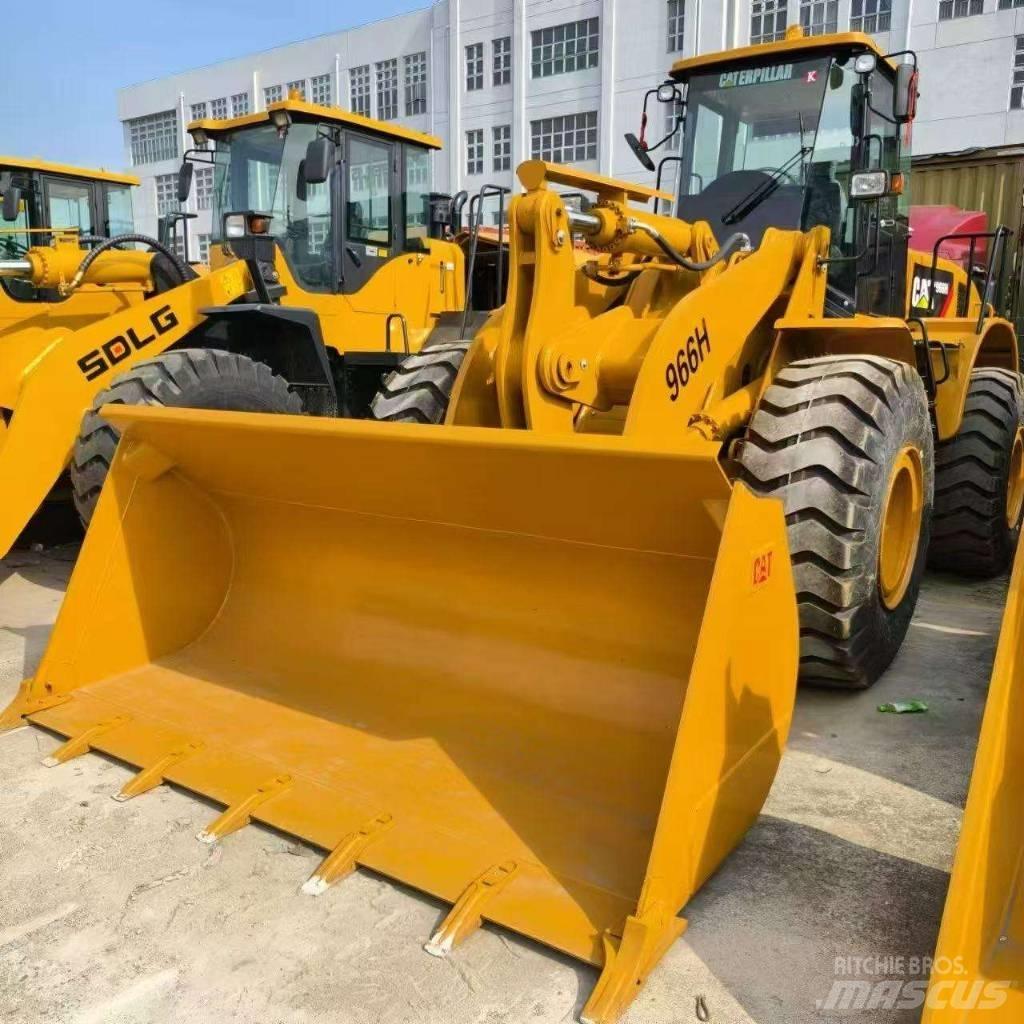 CAT 966 H Rataslaadurid