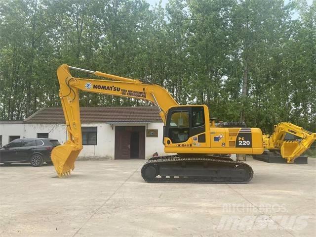 Komatsu PC 220-8 Roomikekskavaatorid