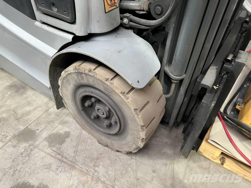 Still RX 60-25 Elektritõstukid