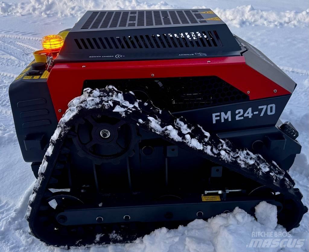 Blue Bird FM 24-70 Taga jalutatavad niidukid