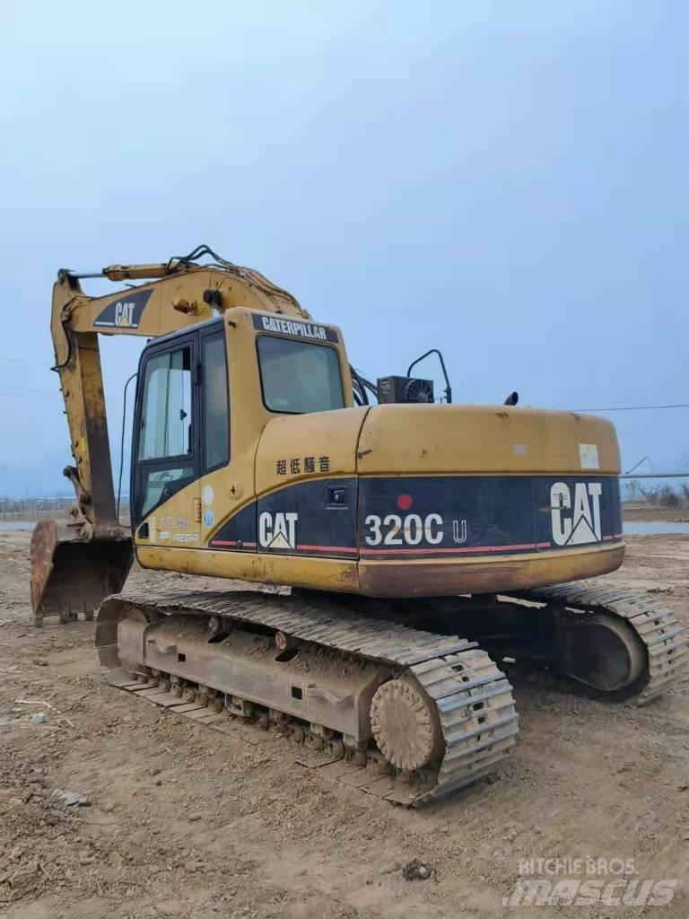 CAT 320 C U Roomikekskavaatorid