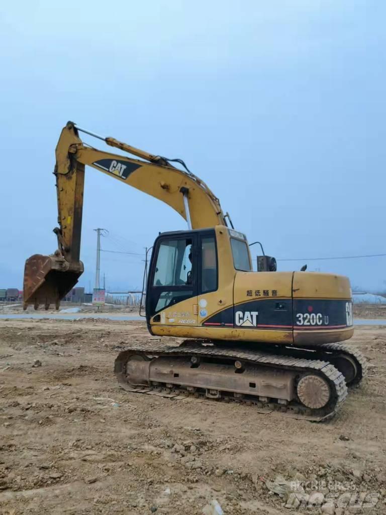 CAT 320 C U Roomikekskavaatorid