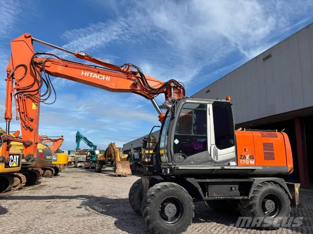 Hitachi ZX 170 W-3 Ratasekskavaatorid