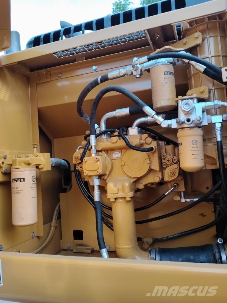 CAT 330 D Roomikekskavaatorid