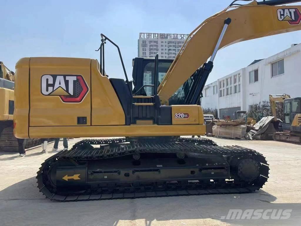 CAT 320GC Roomikekskavaatorid