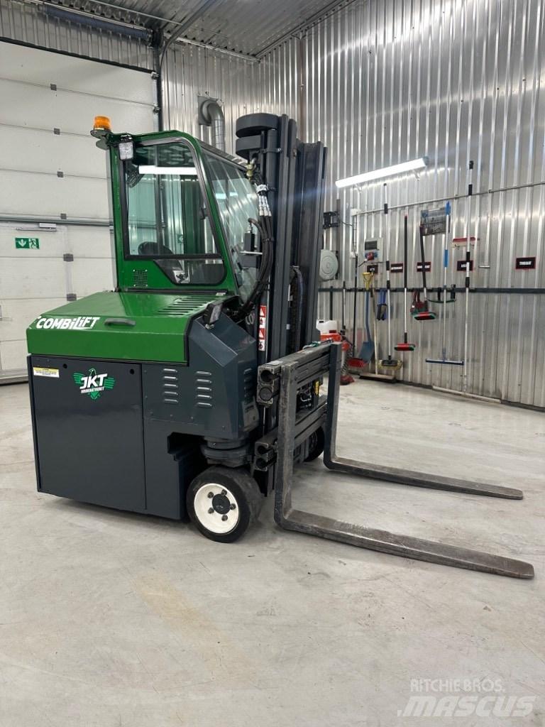 Combilift CB2500E Elektritõstukid