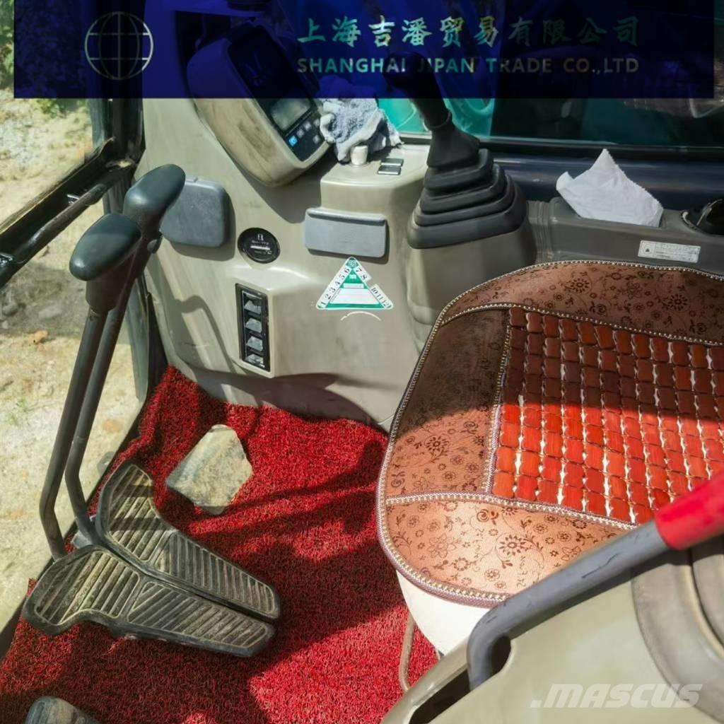 Kobelco SK 135 Roomikekskavaatorid