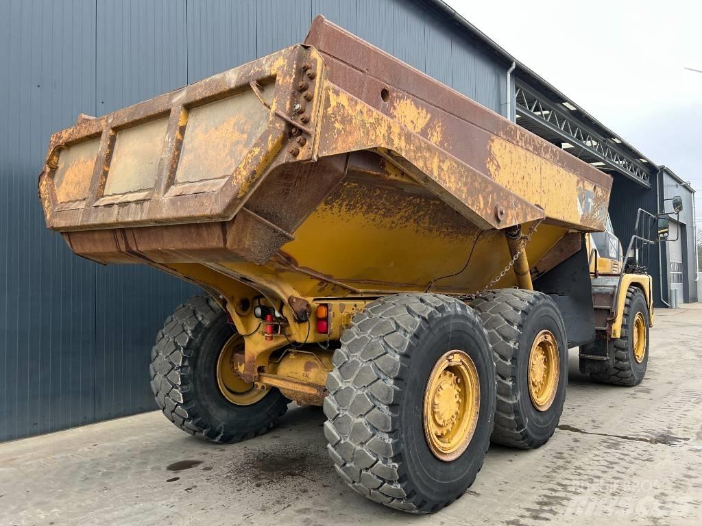 CAT 730 Liigendraamiga pinnaseveokid