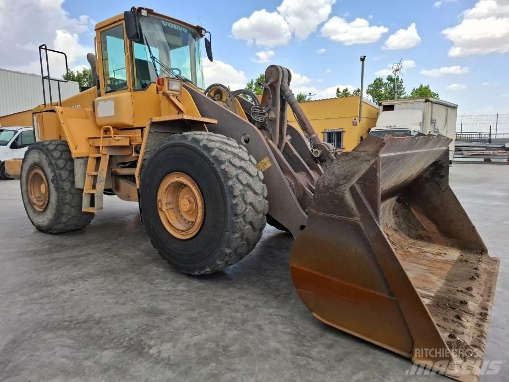 Volvo L 180 E Rataslaadurid