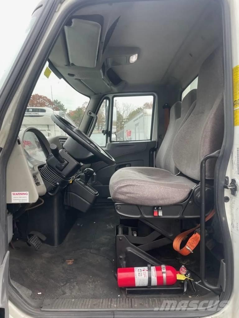 International 4300 Jookide jaotusveokid