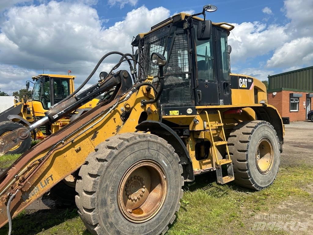 CAT 930H Rataslaadurid